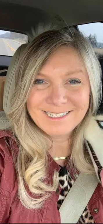 Billie Jo Holzer